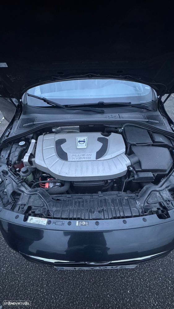 Volvo V60 D6 Plug-In-Hybrid AWD Geartronic Momentum - 9
