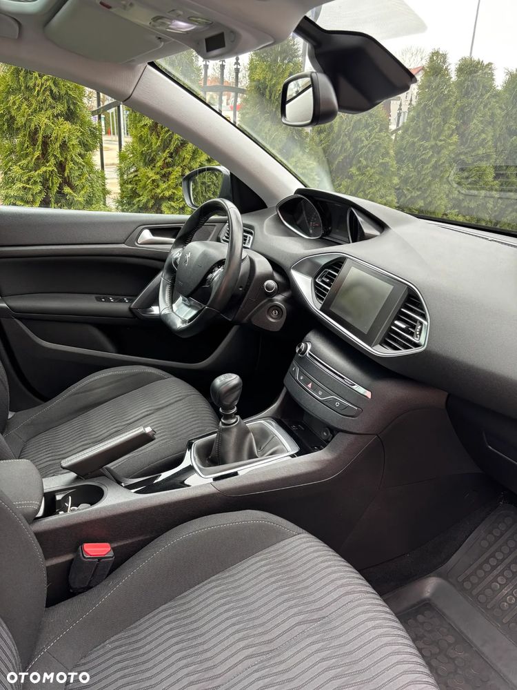 Peugeot 308 BlueHDi 120 Stop & Start Active - 18