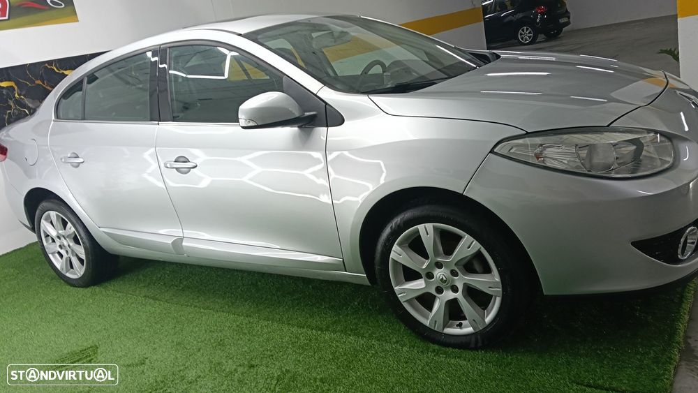 Renault Fluence 1.5 dCi Exclusive - 8