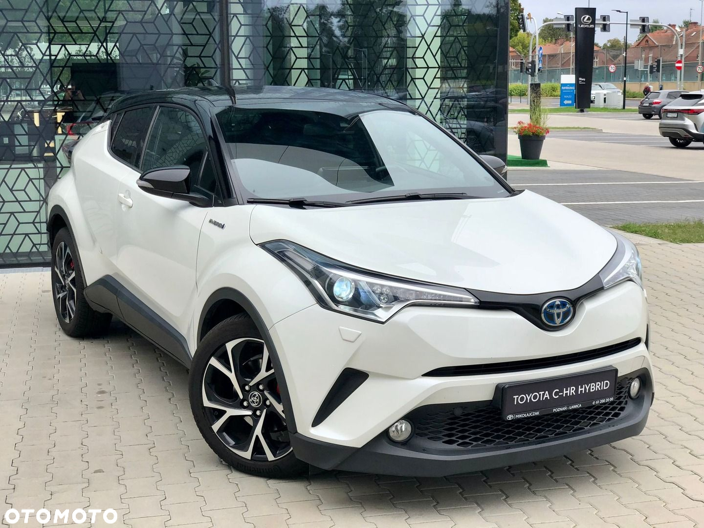 Toyota C-HR 1.8 Hybrid Prestige - 10