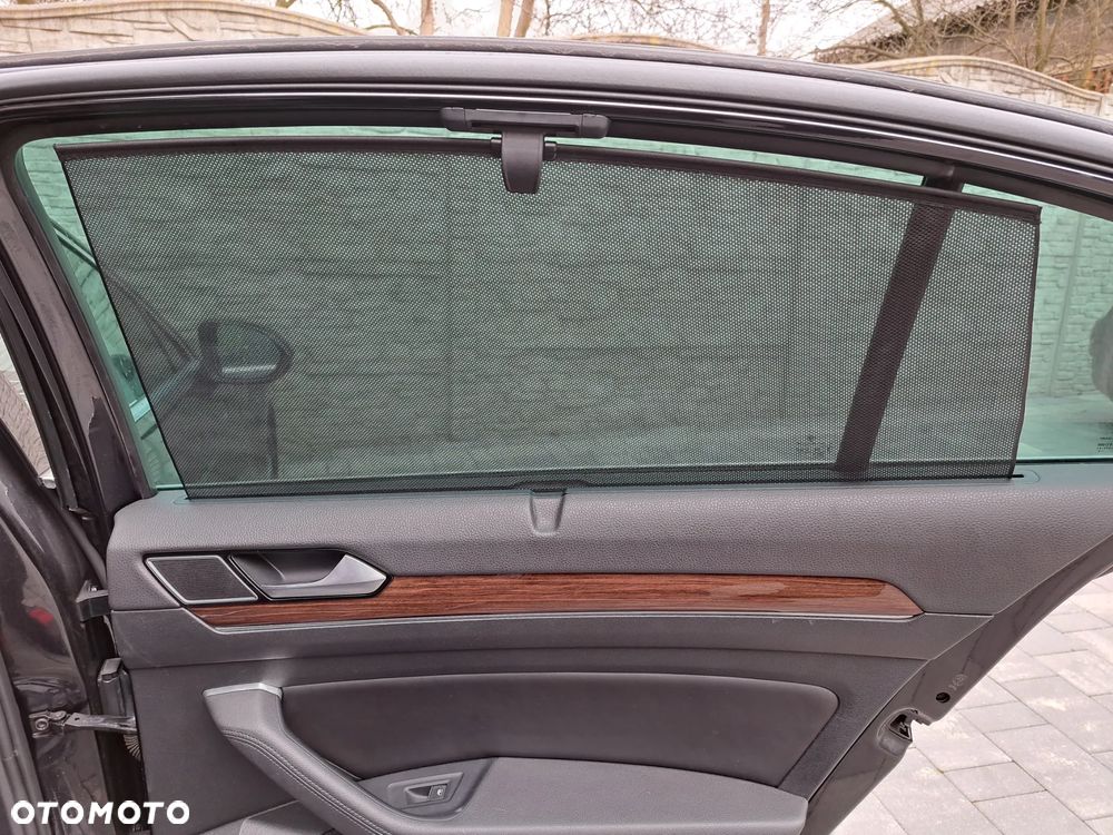 Volkswagen Passat 2.0 TDI BMT 4Mot Highline DSG - 15