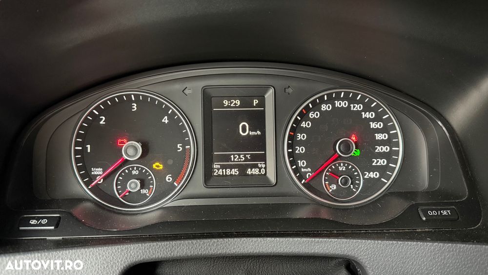 Volkswagen Transporter - 5