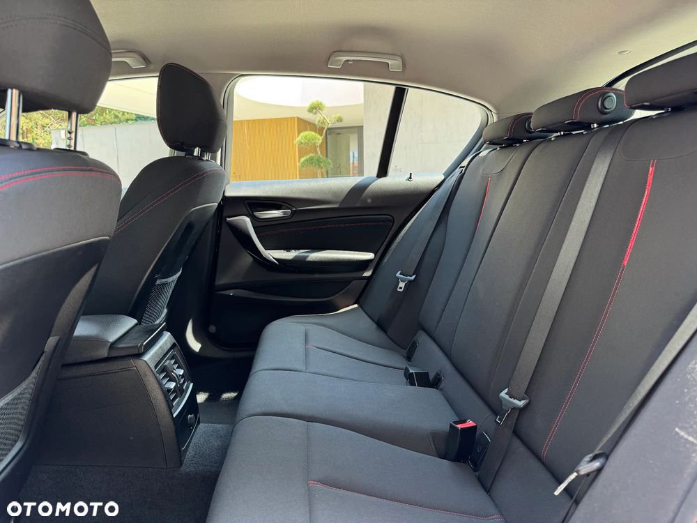 BMW Seria 1 116i Sport Line - 29