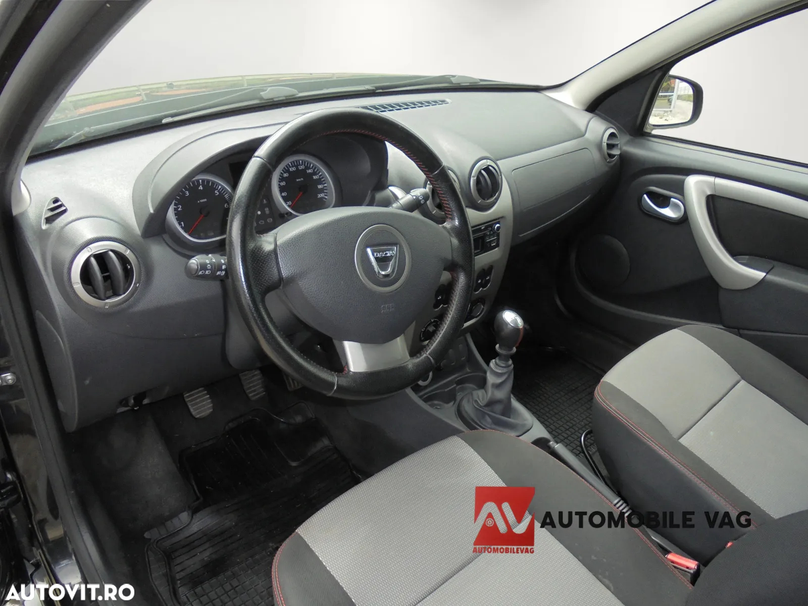 Dacia Duster 1.5 dCi 4x4 Laureate - 18