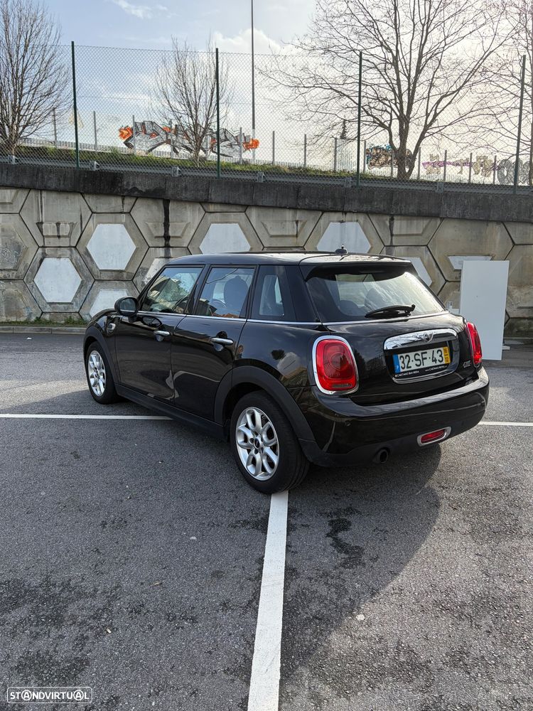 MINI 5 Portas One - 4