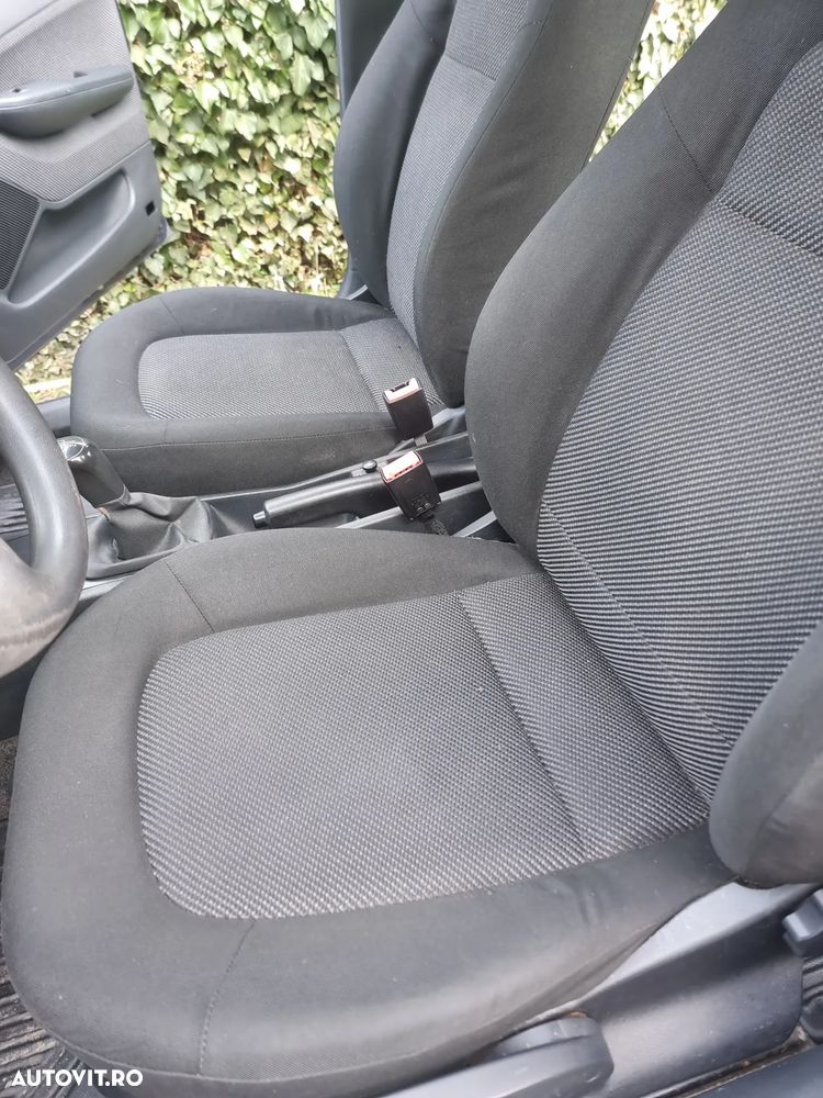 Skoda Fabia 1.2 Ambiente - 9