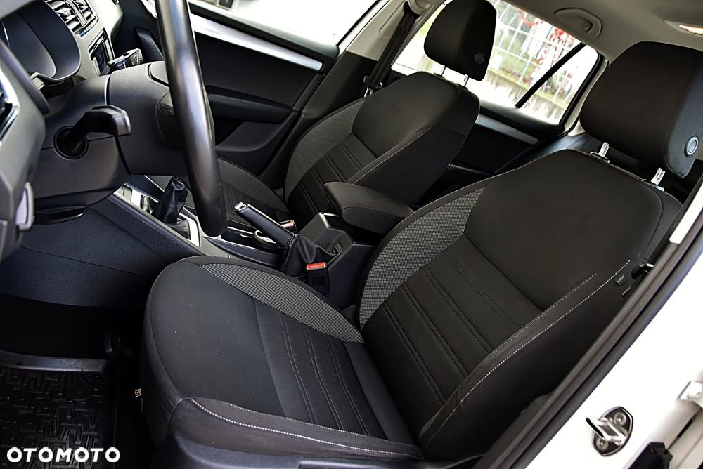 Skoda Octavia 1.6 TDI Ambition - 12