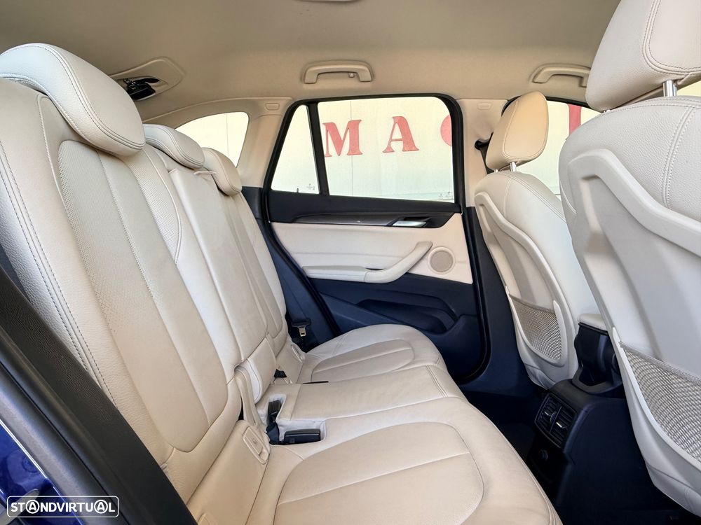 BMW X1 16 d sDrive Line xLine - 32