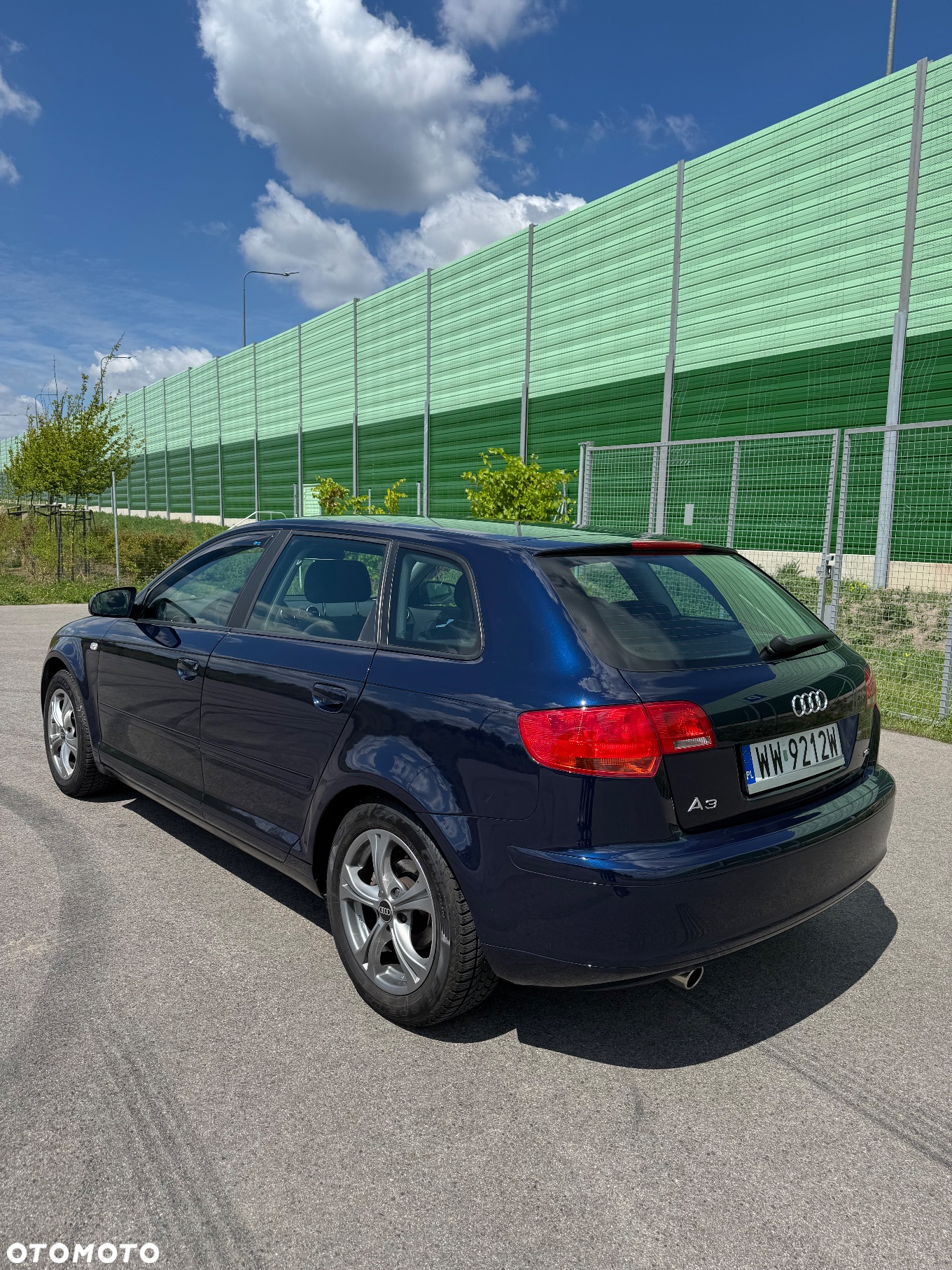 Audi A3 1.6 Sportback Attraction - 4