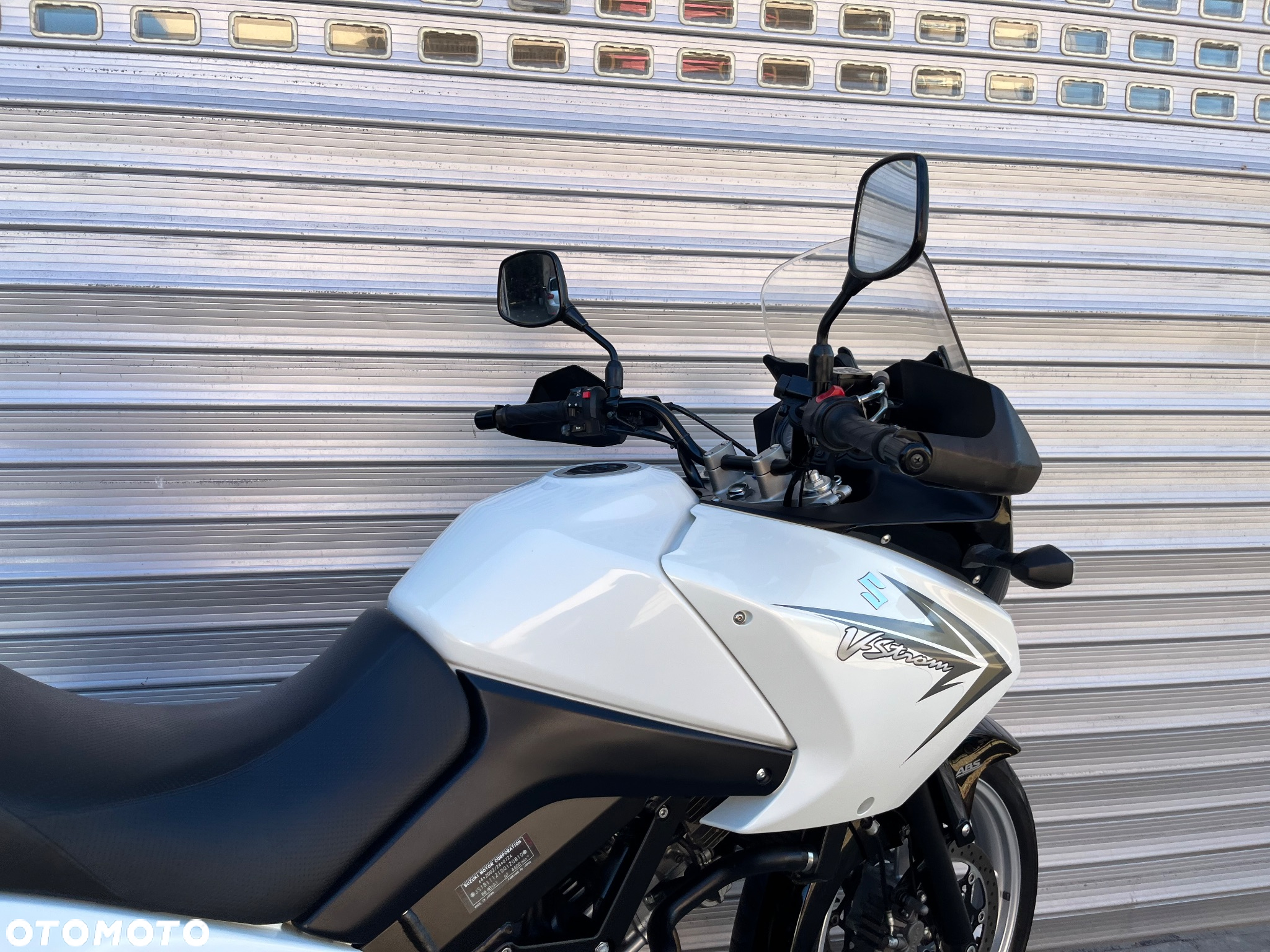 Suzuki DL - 19