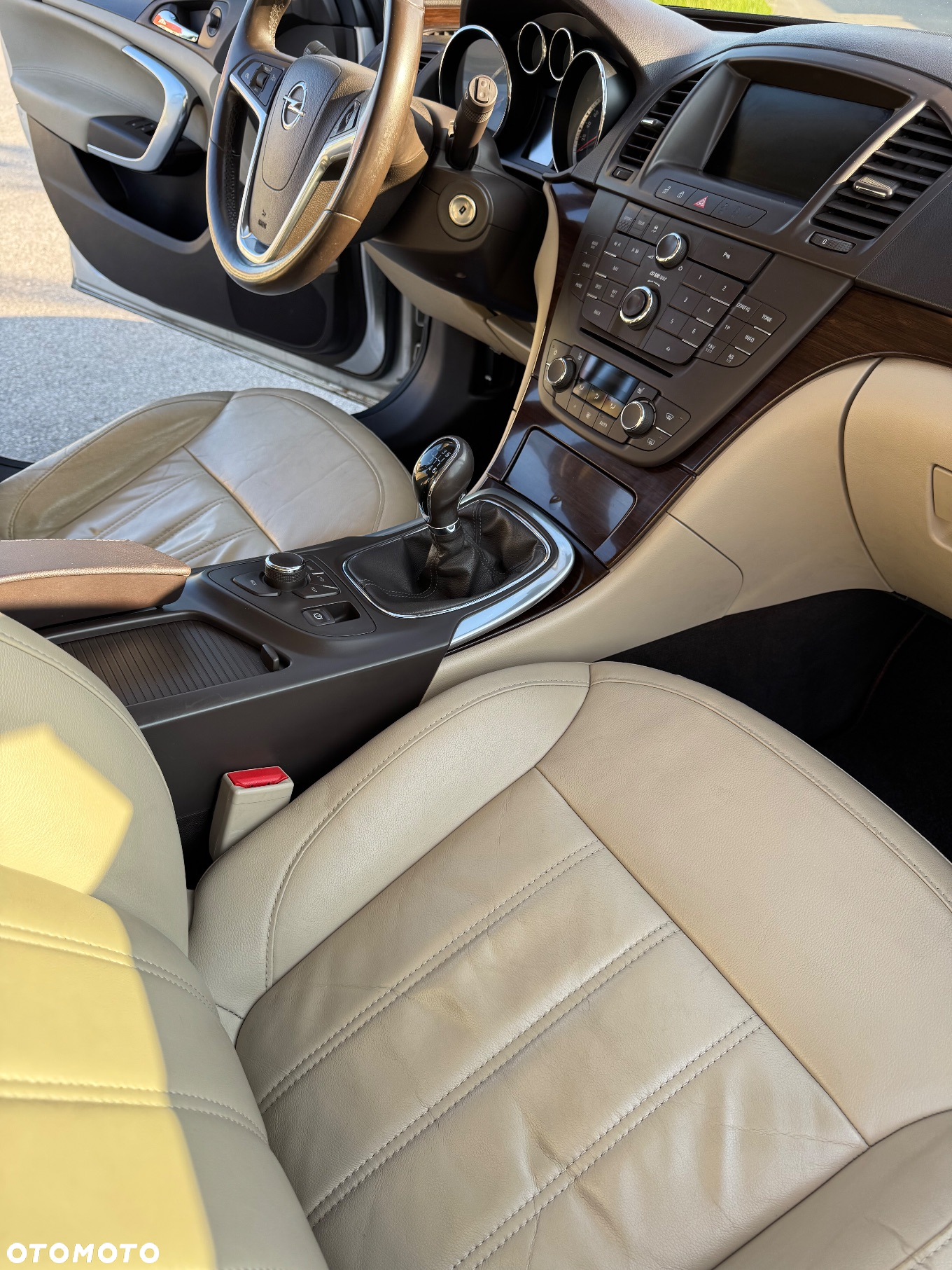 Opel Insignia 1.6 T Cosmo - 22