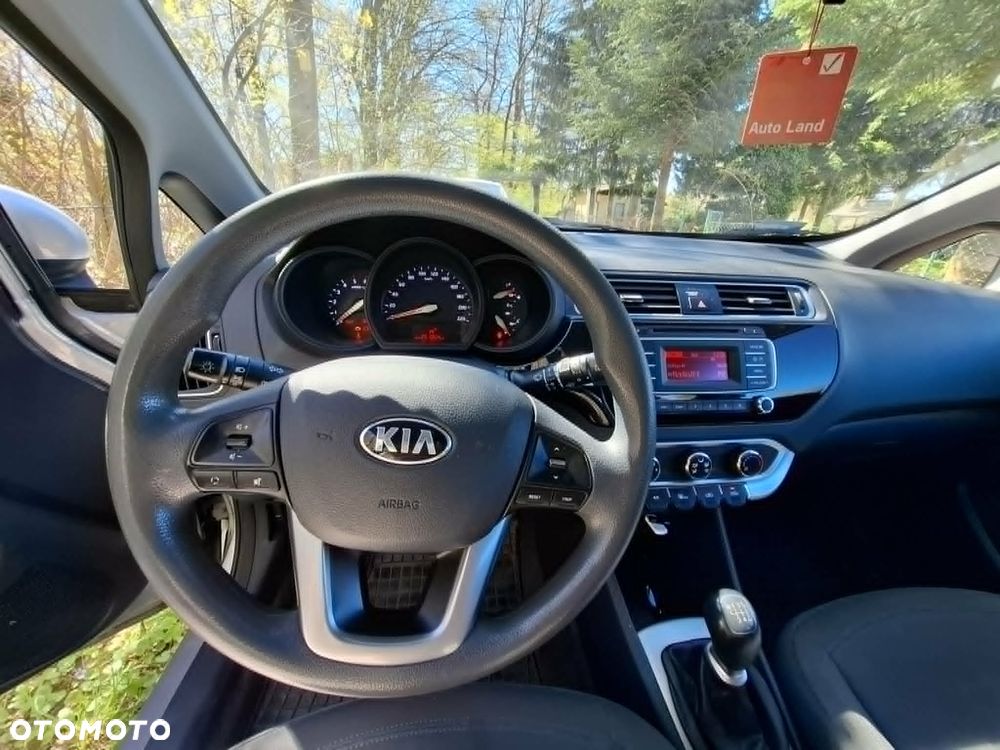 Kia Rio 1.1 crdi L - 7