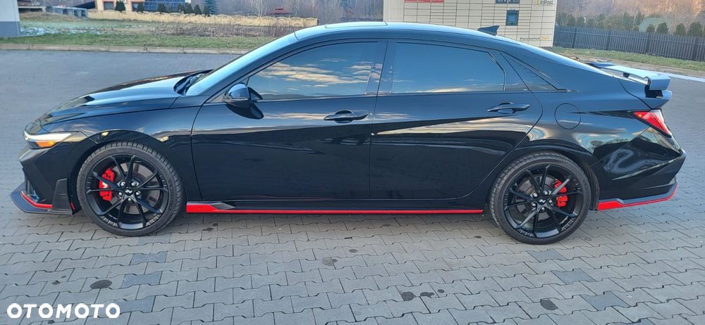 Hyundai Elantra - 5