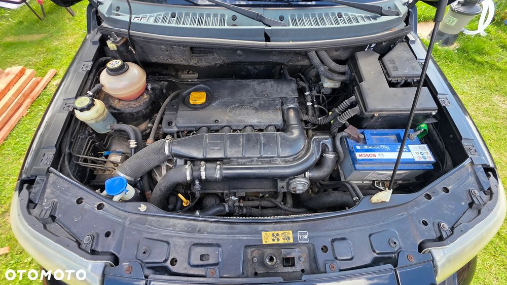 Land Rover Freelander 2.0 Td - 16