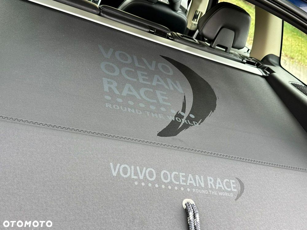 Volvo XC 60 D4 Ocean Race - 30