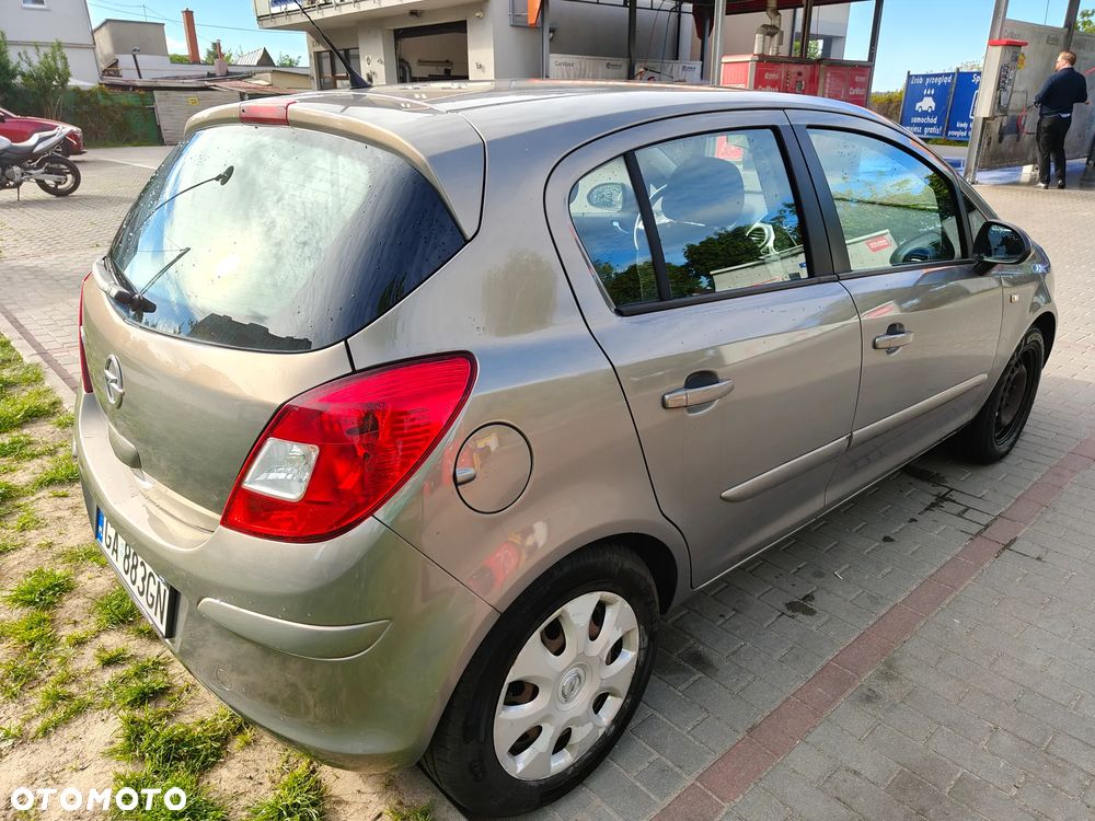 Opel Corsa 1.2 16V Essentia - 3