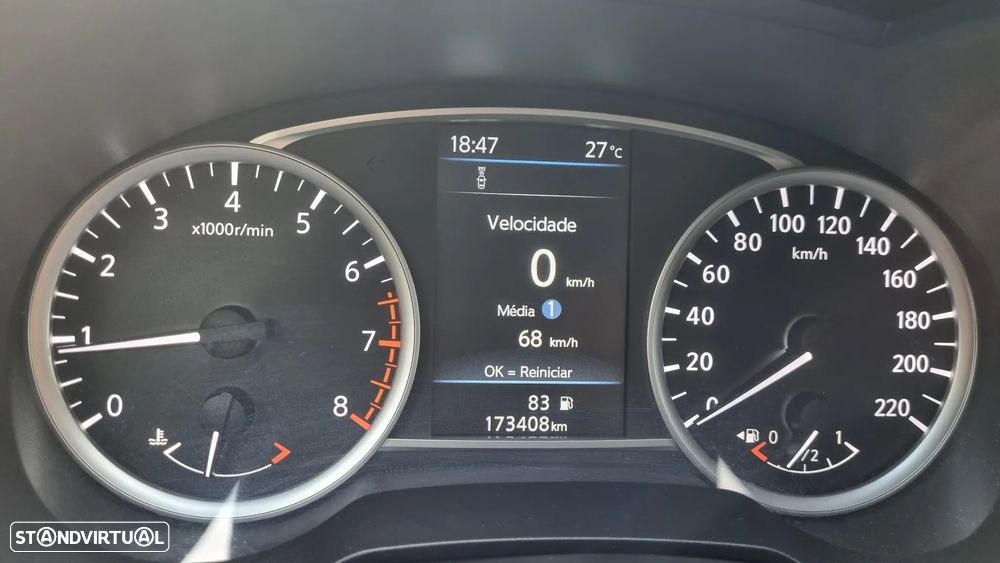 Nissan Micra 1.0 IG-T Tekna - 10