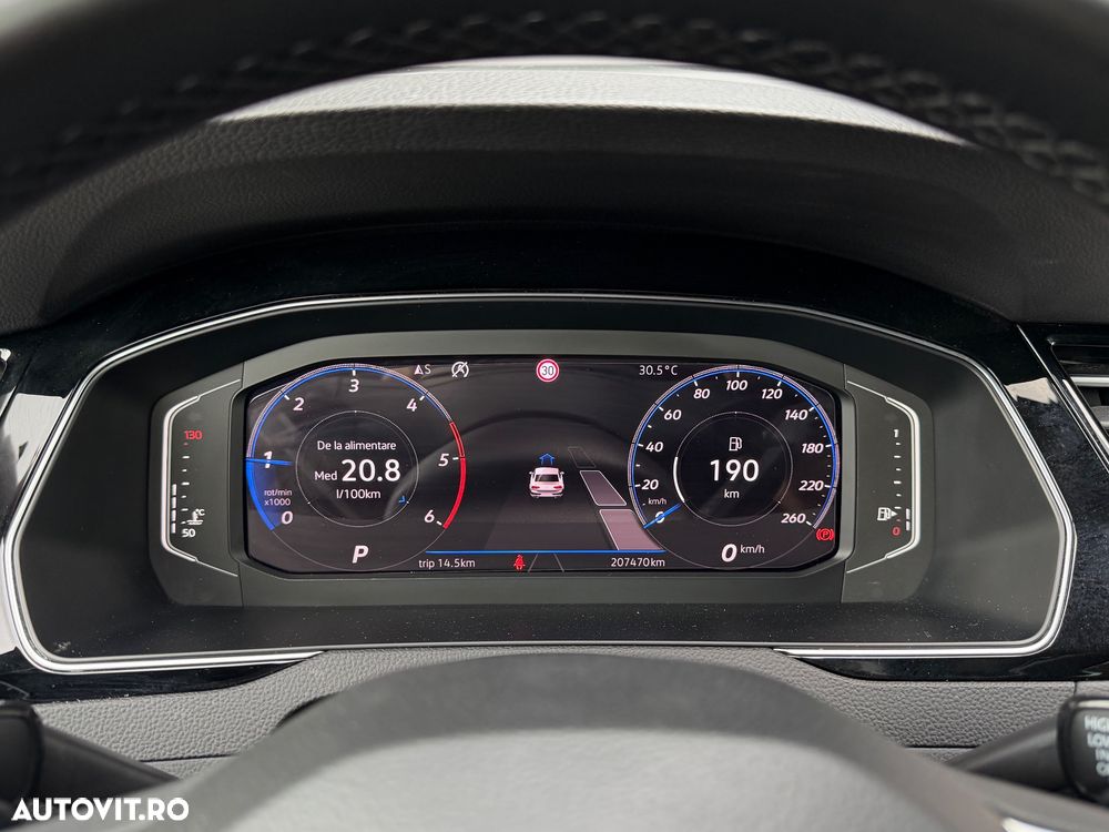 Volkswagen Passat 2.0 TDI DSG Highline - 23