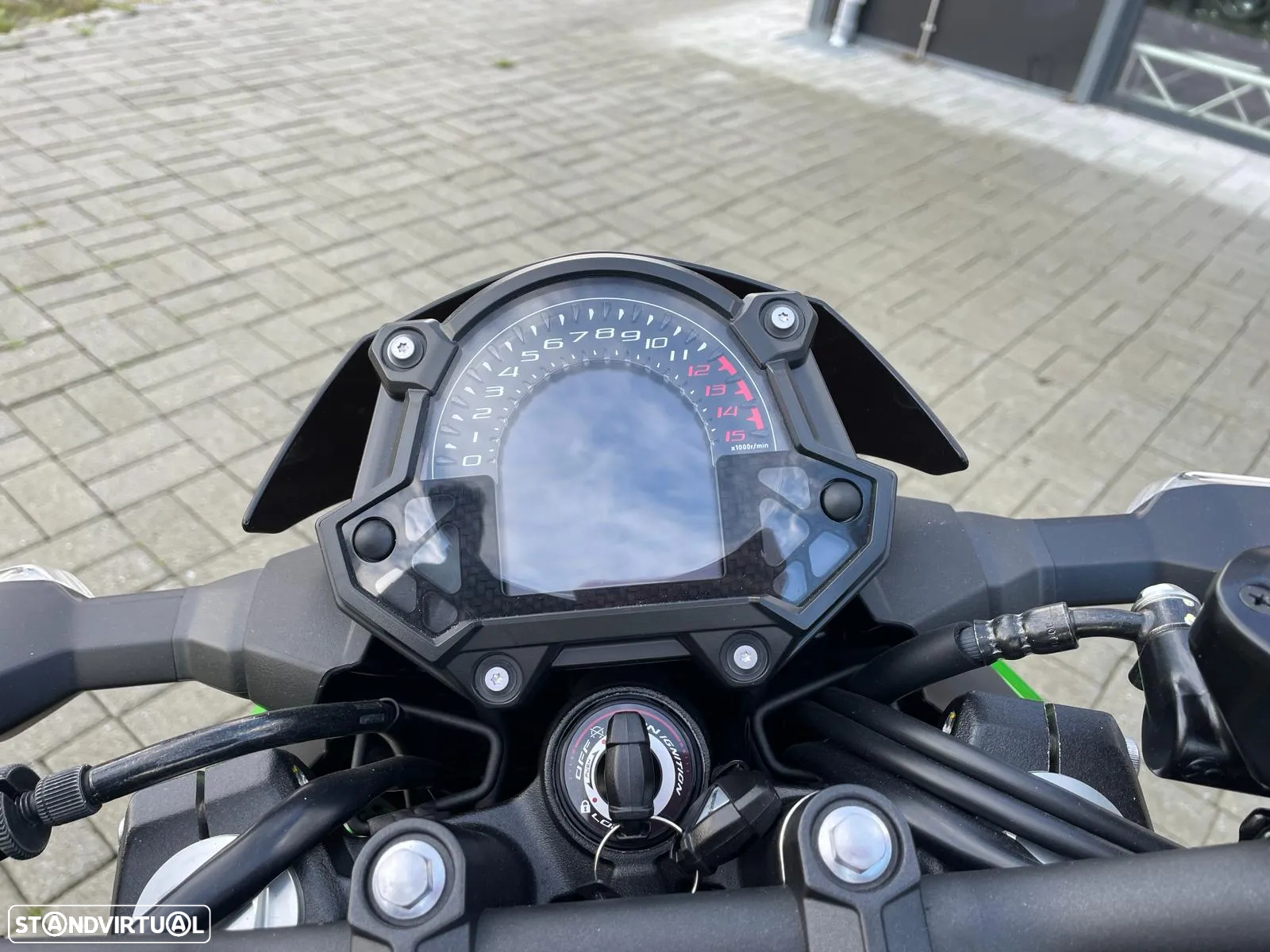 Kawasaki Z 400 - 9