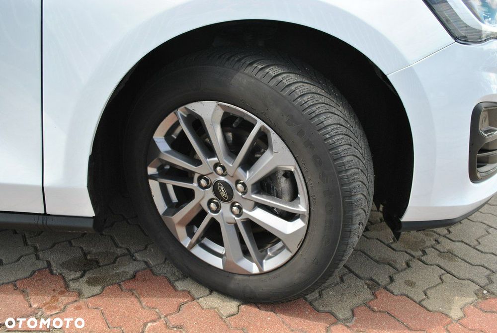 Ford Focus 1.0 EcoBoost Titanium - 28