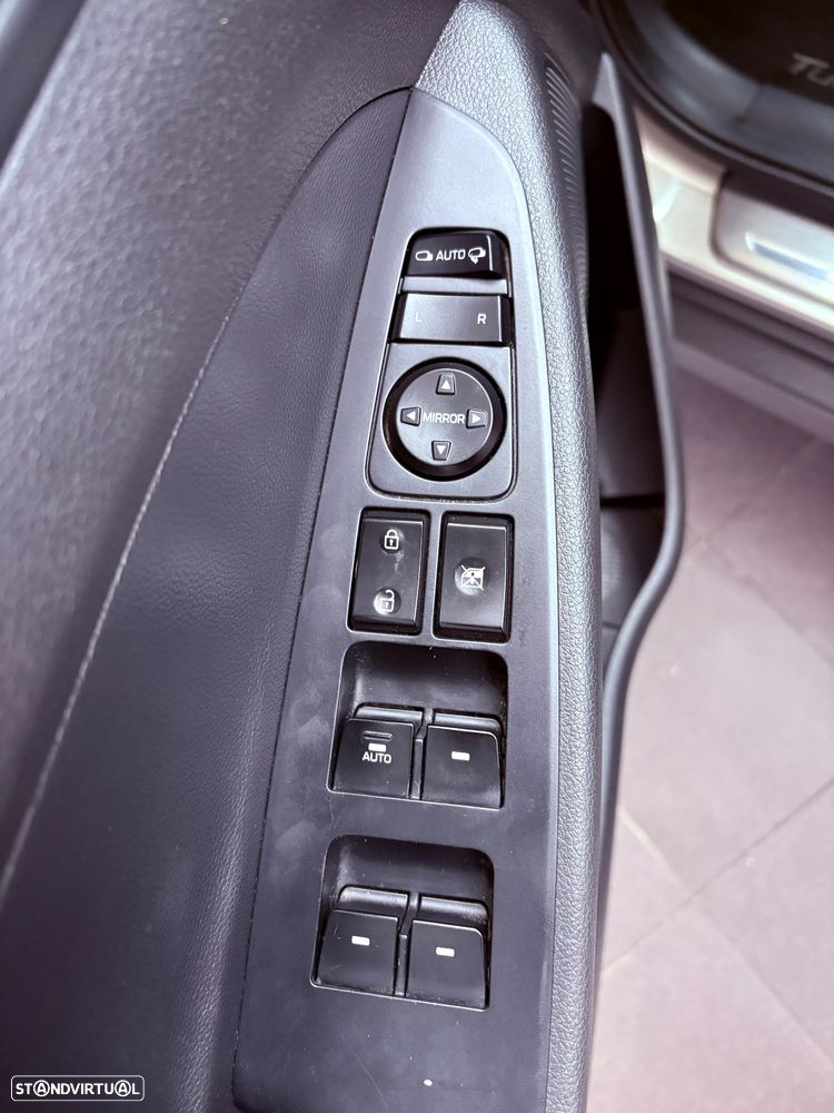 Hyundai Tucson 1.7 CRDi Premium DCT - 12