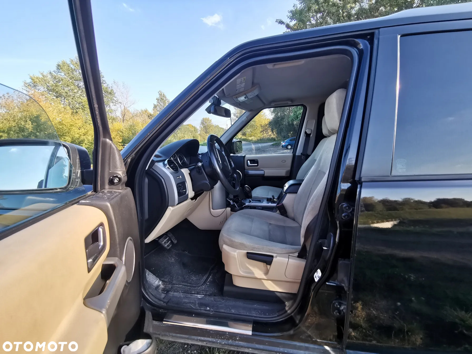 Land Rover Discovery - 4