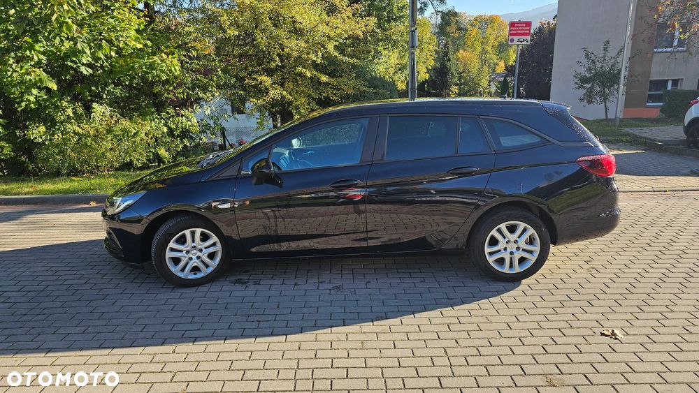 Opel Astra - 4