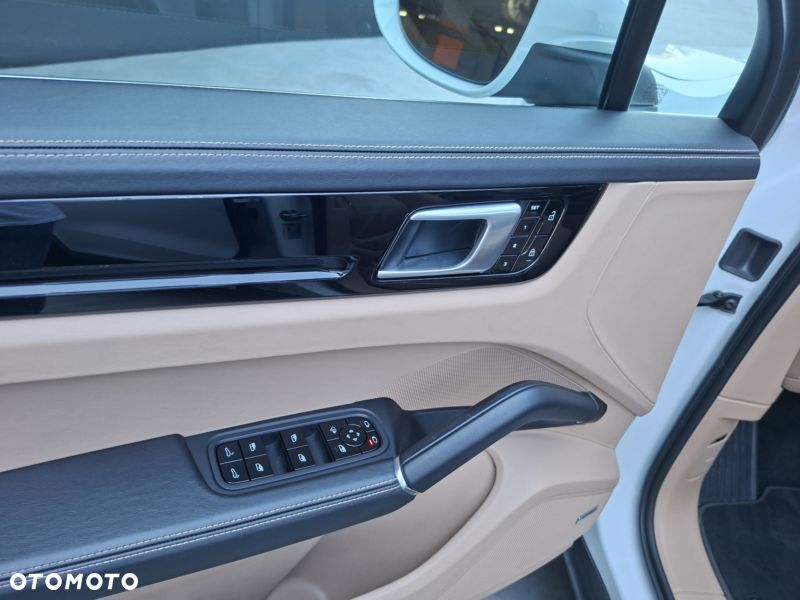 Porsche Cayenne S Tiptronic S - 16