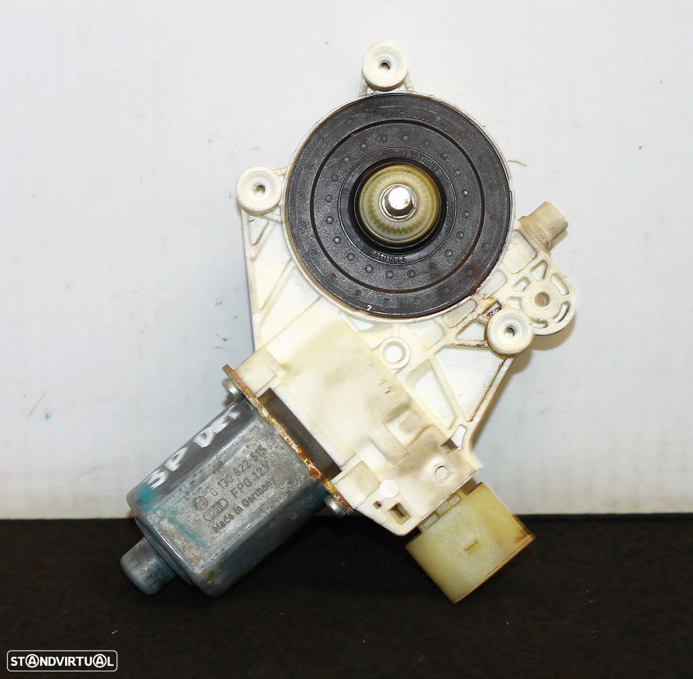 MOTOR ELEVATÓRIO DO VIDRO DIREITO BMW F20 - 4