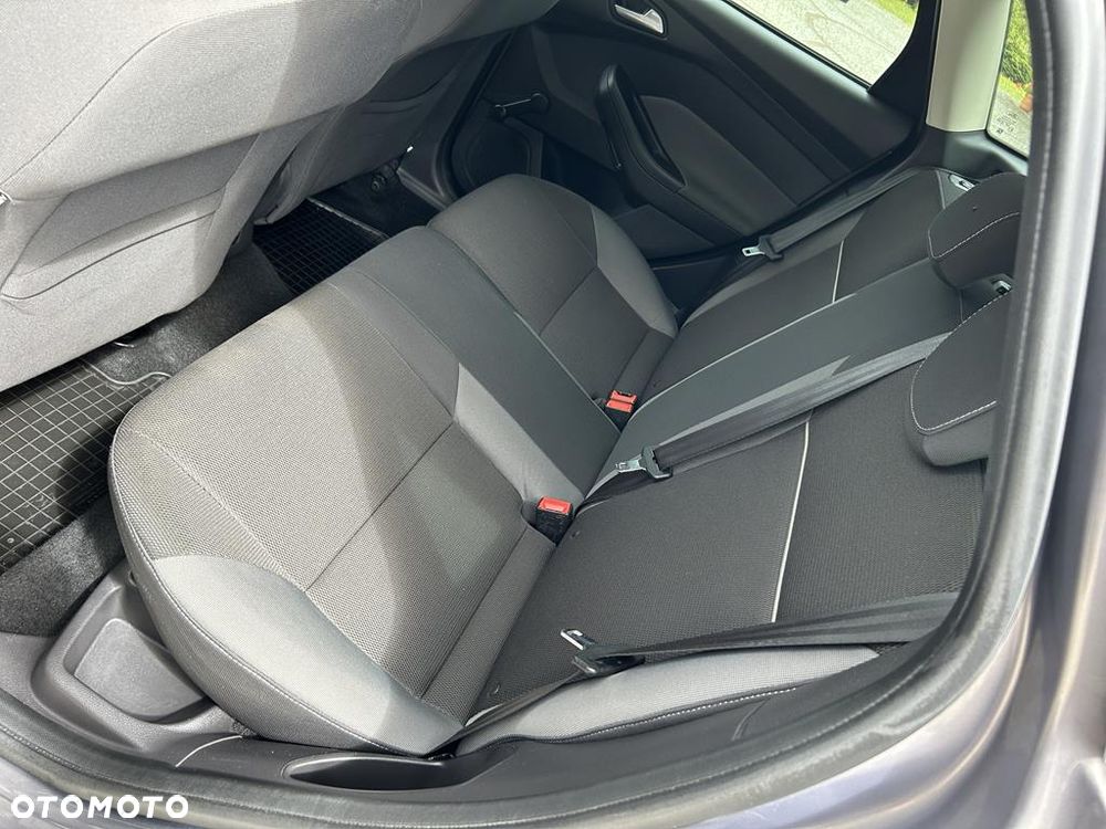 Ford Focus - 29