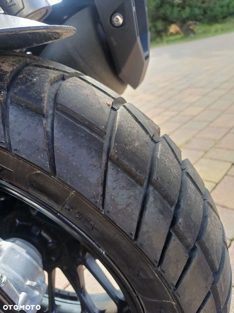 Honda ADV350 - 9