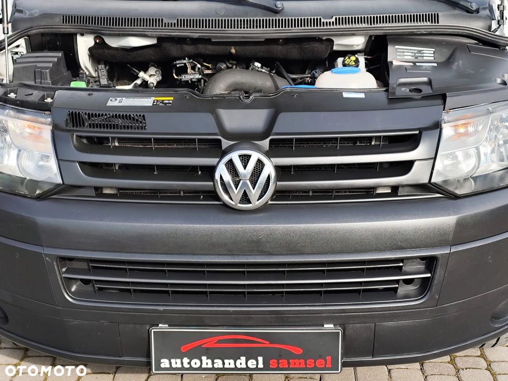 Volkswagen Transporter T5 - 17