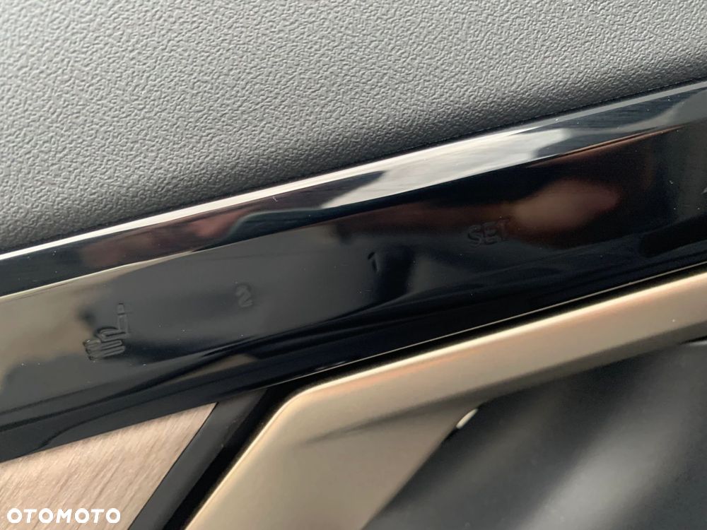 FOTELE TAPICERKA SKÓRA KOMFORT GRZANIE WENTYLACJA PAMIĘĆ BMW 5 G60 HARMAN - 10