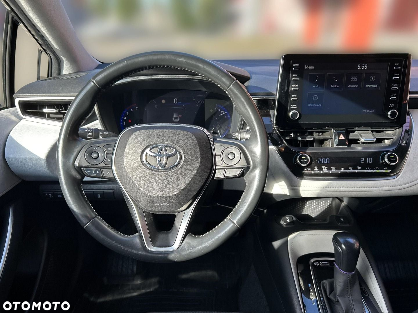 Toyota Corolla - 13