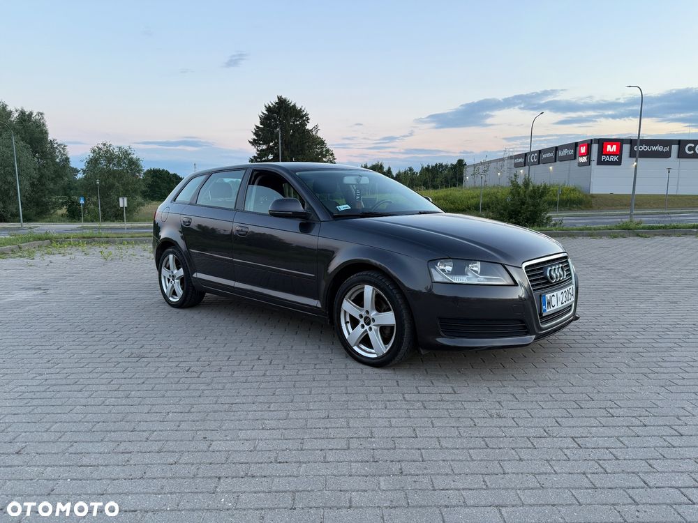 Audi A3 Sportback 2.0 TDI Ambiente - 1