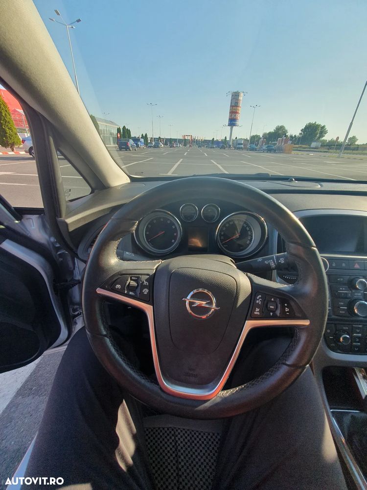 Opel Astra 1.4 Turbo ECOTEC Enjoy - 6