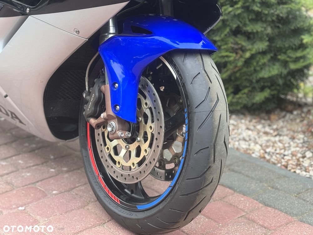 Honda CBR - 22