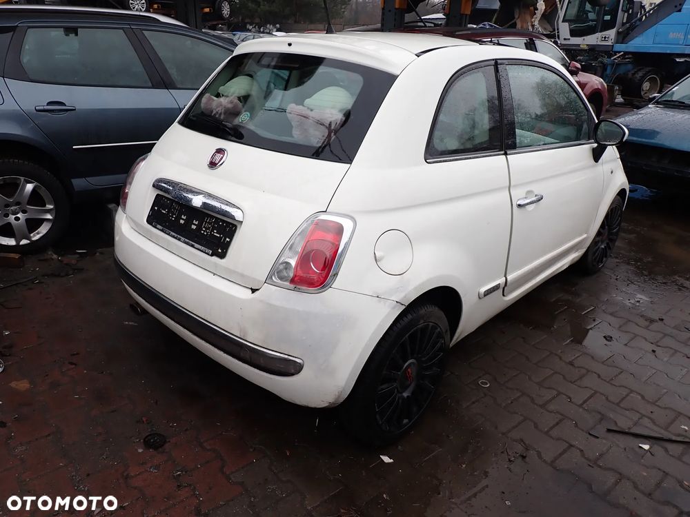 CZĘŚCI - Fiat 500 1,3JTD 75KM 169A1000 HB 3D LAKIER 268 2008r. INDEX - 9312 - 3