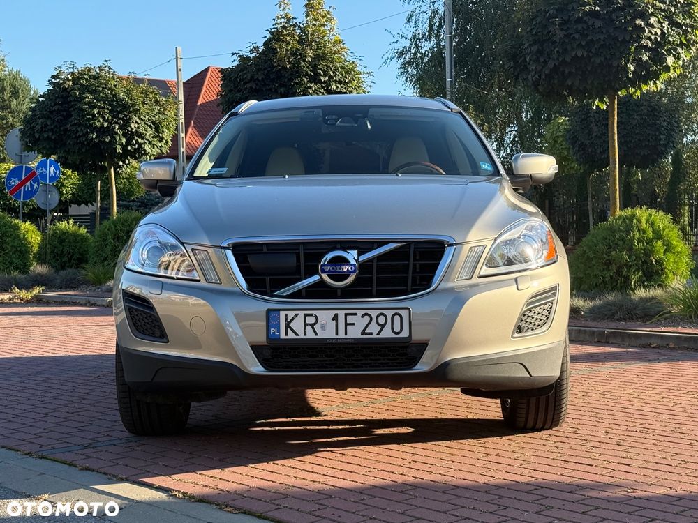 Volvo XC 60 - 1