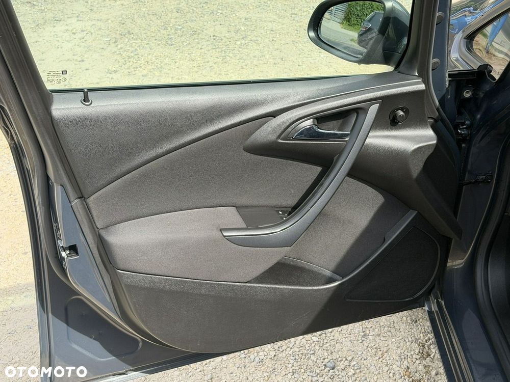 Opel Astra - 10