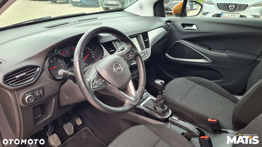 Opel Crossland X - 38