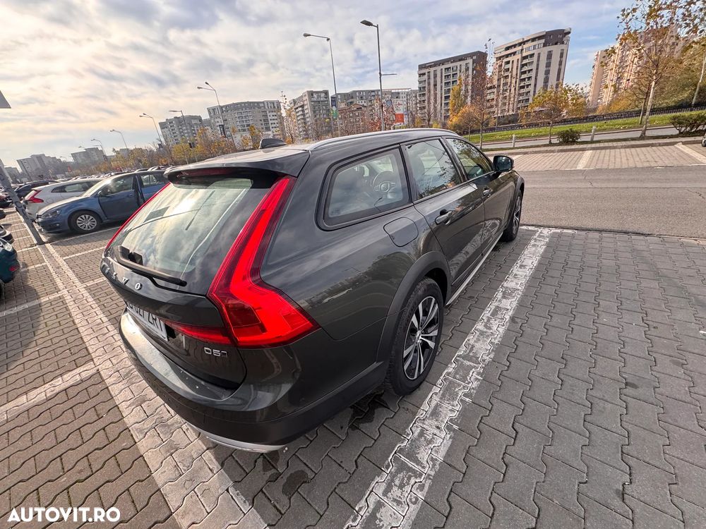 Volvo V90 Cross Country D5 AWD Geartronic - 8