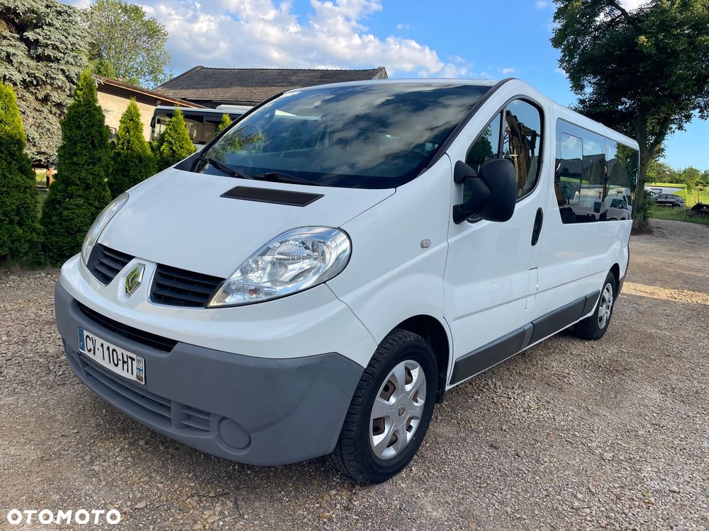 Renault Trafic Passenger Expression - 3