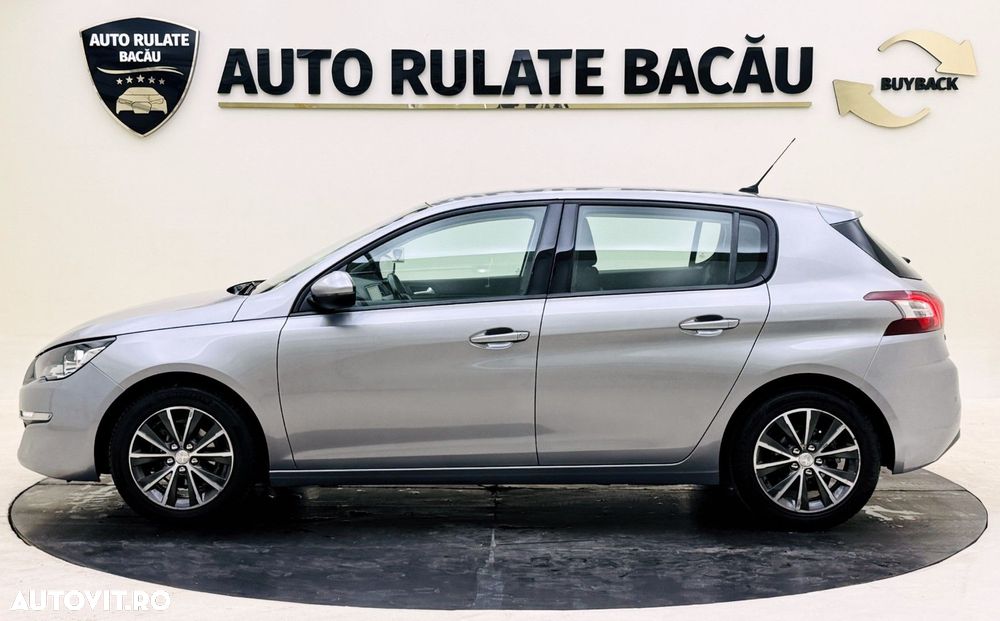 Peugeot 308 - 5
