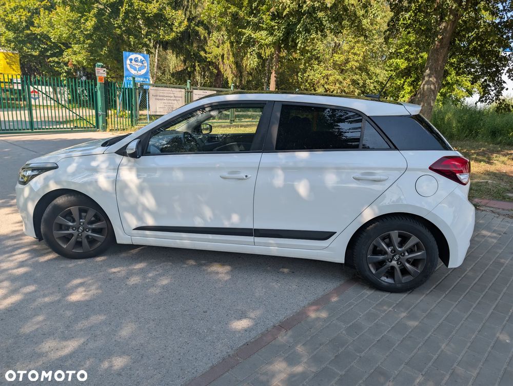 Hyundai i20 - 14