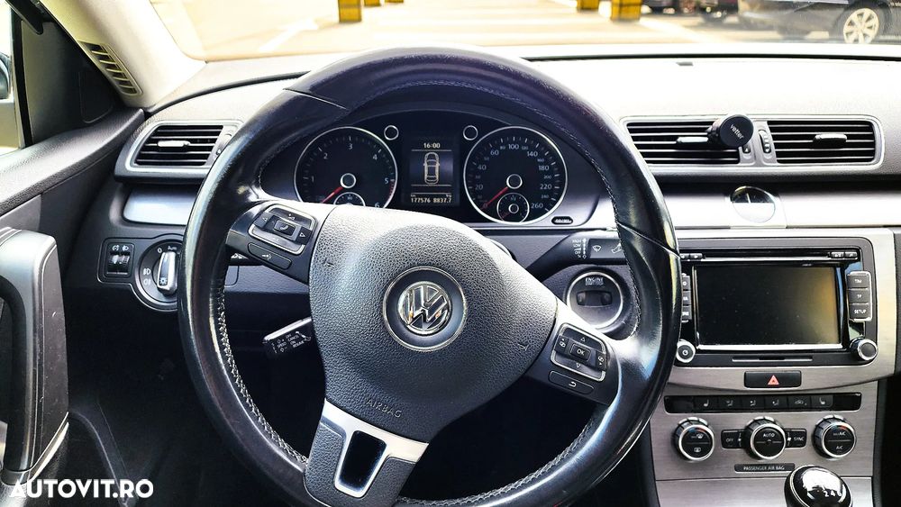 Volkswagen Passat 2.0 TDI BlueMotion Technology Comfortline - 7