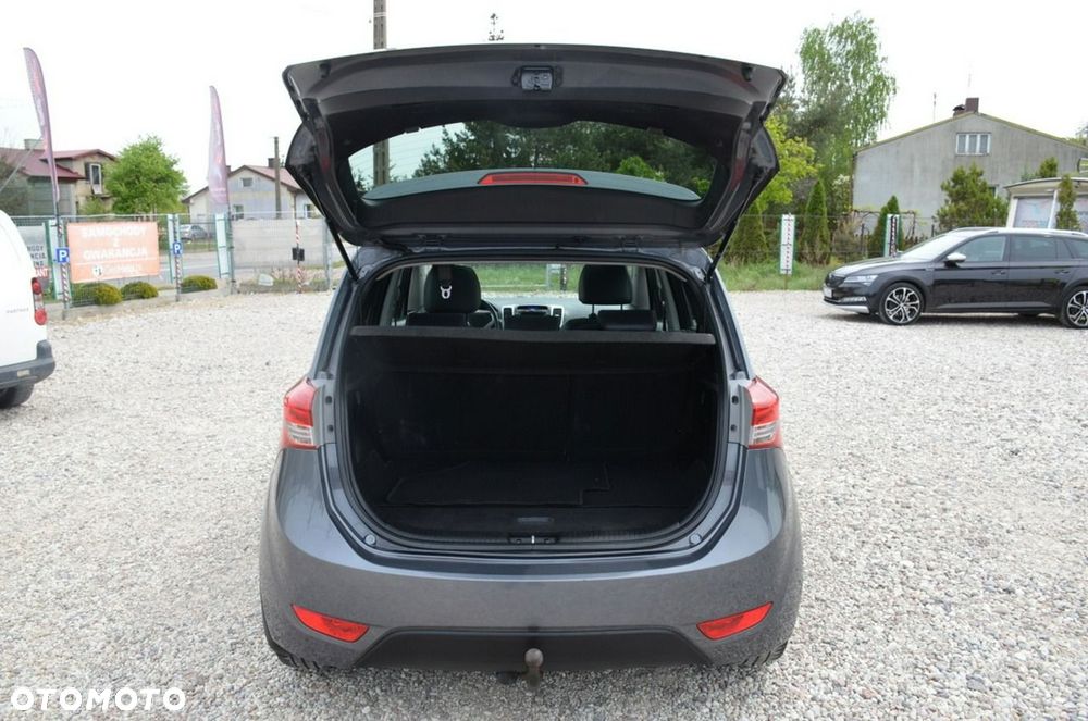 Hyundai ix20 - 3