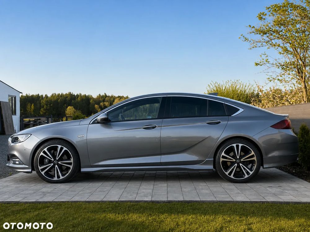 Opel Insignia 2.0 Direct Inj Trb 4x4 Ultimate Exclusive - 9