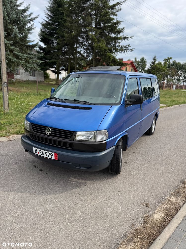Volkswagen Multivan - 4
