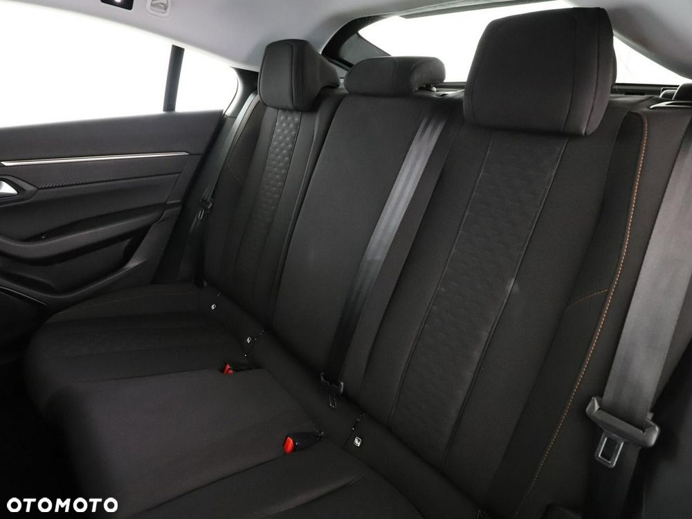 Peugeot 508 1.6 PureTech Active S&S EAT8 - 18